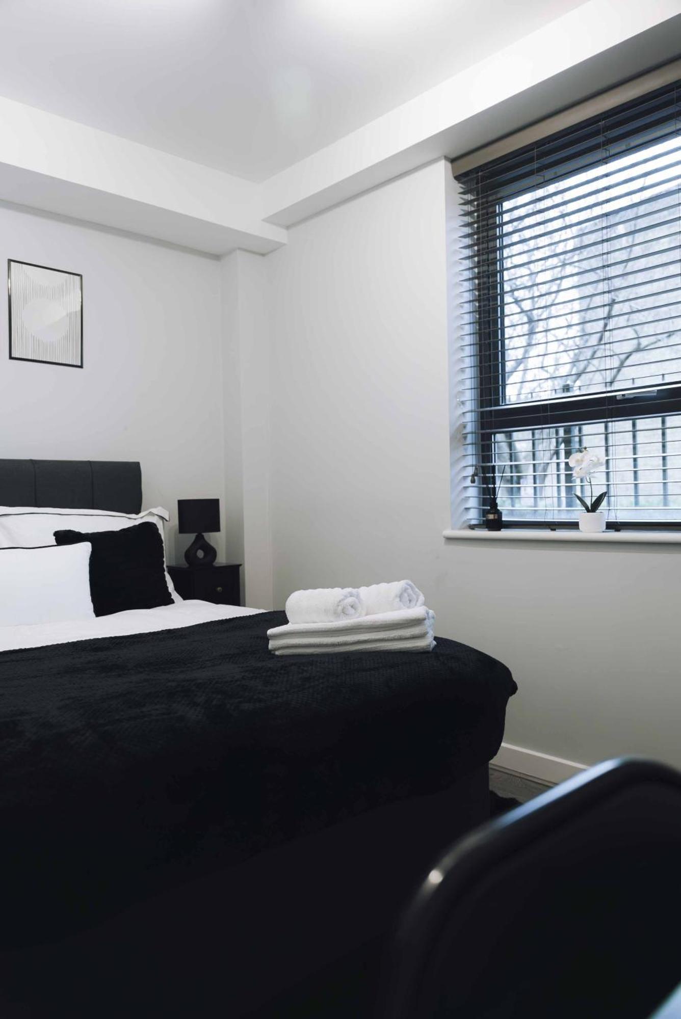 Apartment Stylish 2-bed In Stratford *